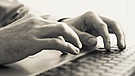 Mann am Laptop | Bild: colourbox.com